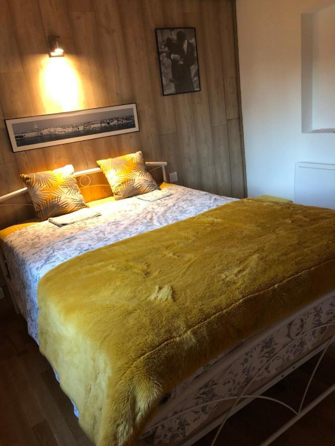 La Vignarelle Bed & Breakfast Callas Exterior photo